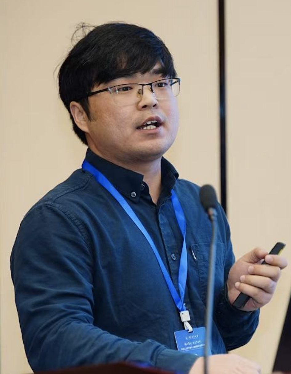 Yubo Huang